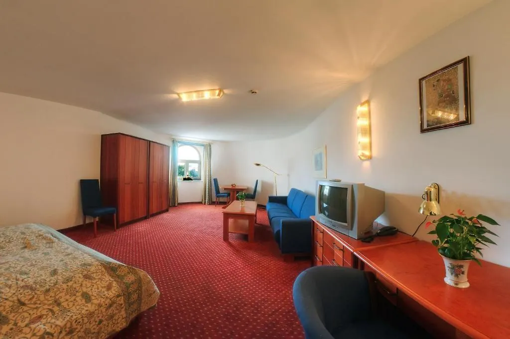 Hotel apartamentowy Appartements Carlton Opera Wiedeń