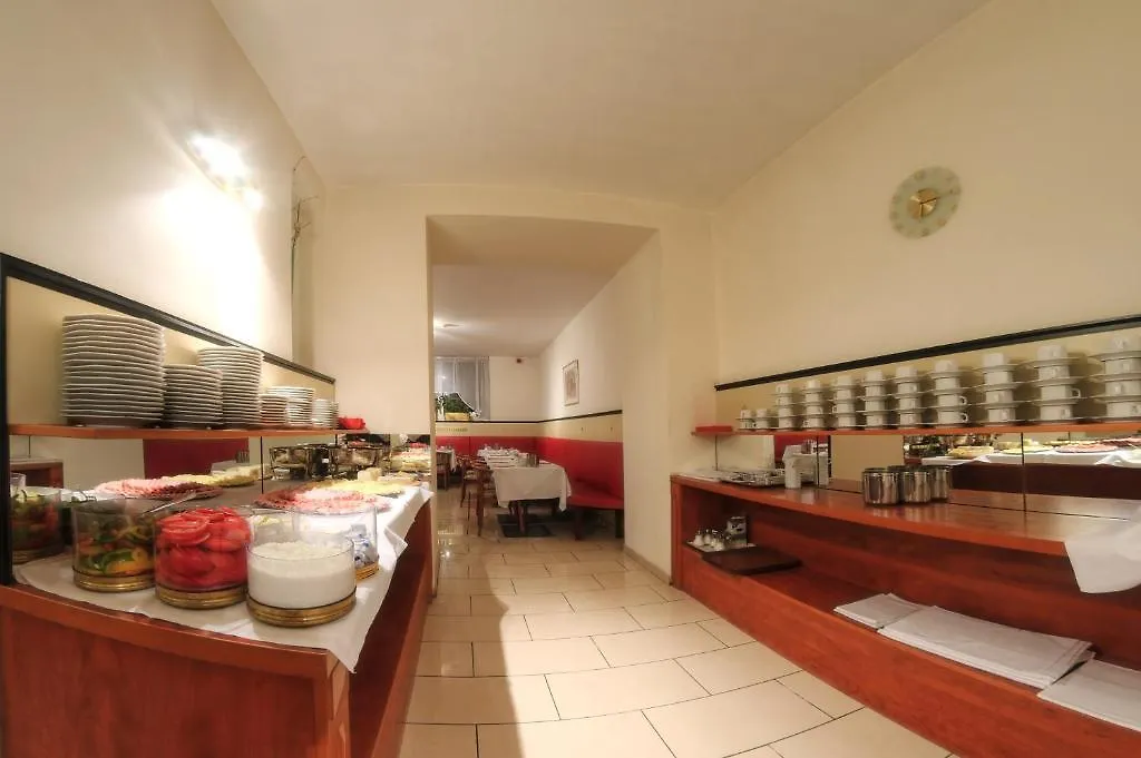 Appartements Carlton Opera Wiedeń 3*,  Austria