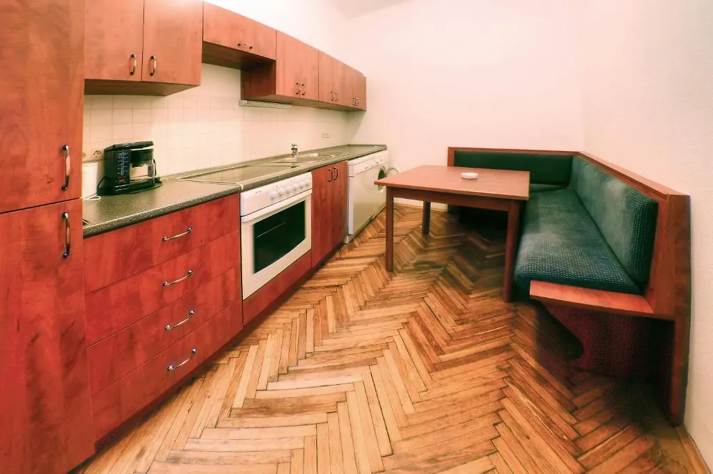 Appartements Carlton Opera Vienna 3*,  Austria