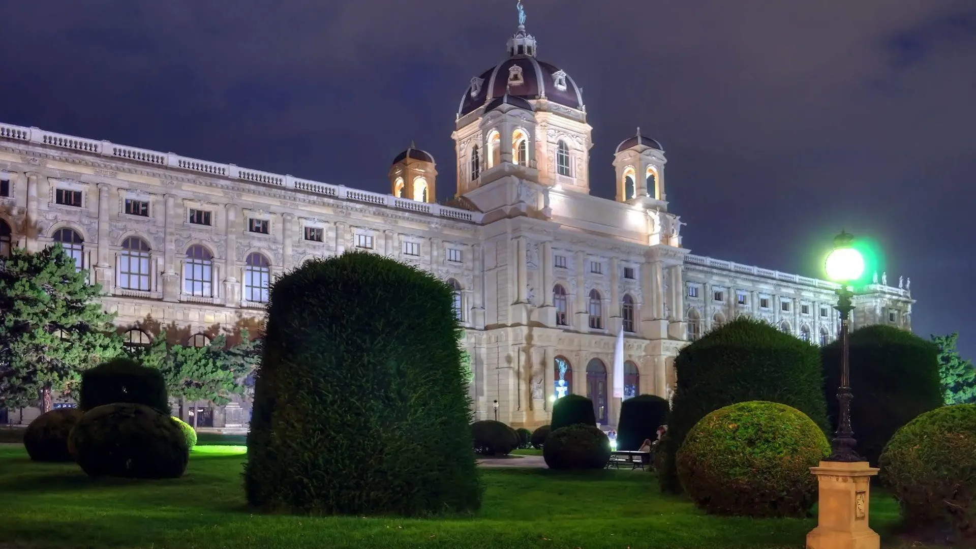 Aparthotel Appartements Carlton Opera Vienna